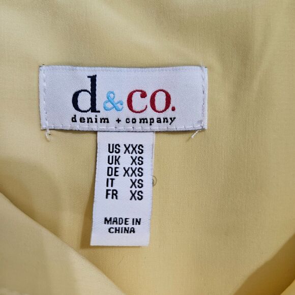 D & Co Top Womens XXS Button Front Long Sleeve Chest Pockets Yellow Minimal - Picture 6 of 11